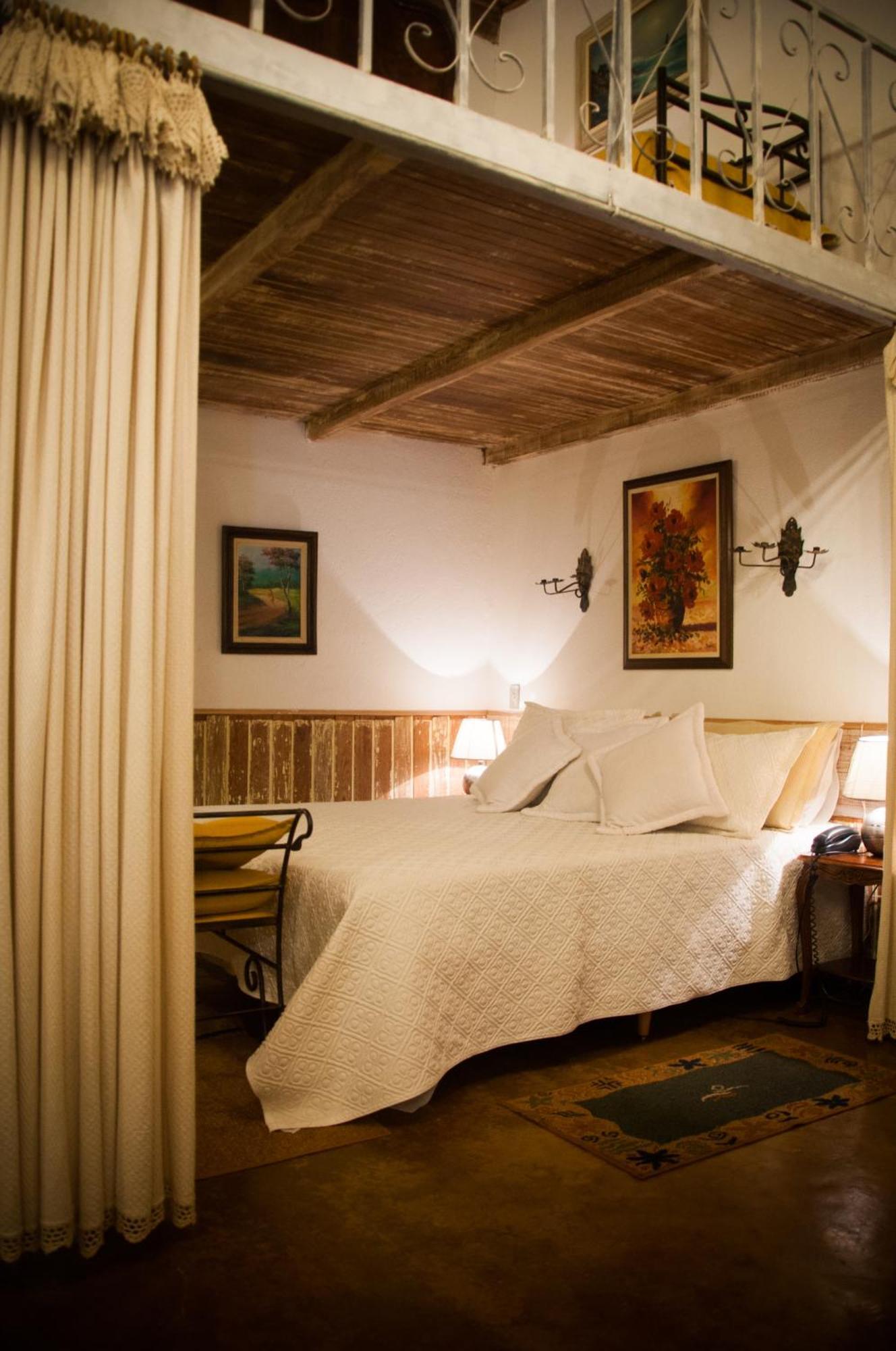 Pousada Xica Da Silva Tiradentes Habitación foto